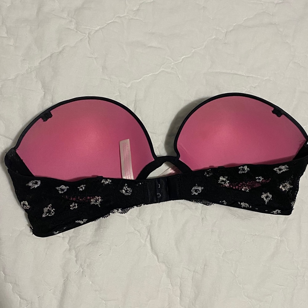 LAST CALL 4/25 VS PINK Black Strapless Bra 34C